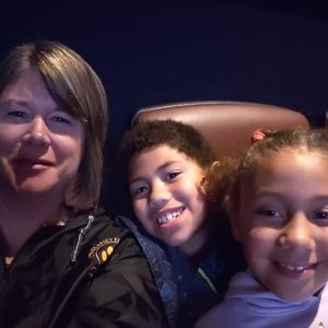 Meet your Posher, Helen